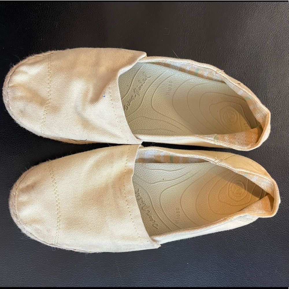 Off white slip on shoes